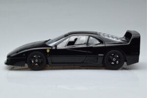 Ferrari F40 Lightweight Musta Kyosho 1:18 08412BK Metalli — kuva 5 / 12