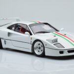 Ferrari F40 Helmenvalkea Italy Kyosho 1:18 - image 6 of 8