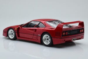 Ferrari F40 Punainen Metallic Asia Exclusive Kyosho 1:18 08416RM-G Metalli — kuva 8 / 14