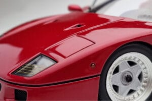 Ferrari F40 Punainen Metallic Asia Exclusive Kyosho 1:18 08416RM-G Metalli — kuva 9 / 14