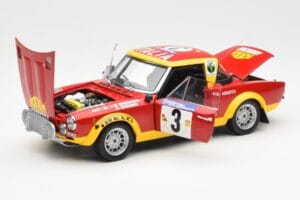 Fiat 124 Abarth #3 Barbasio / Sodano East African Safari Rally 1974 Sun Star 1:18 4952 Metalli — kuva 2 / 8