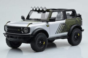 Ford Bronco RTR Iconic Hopea GT Spirit 1:18 GT404