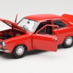 Ford Escort Mk1 RHD Punainen Minichamps 1:18 - image 2 of 8