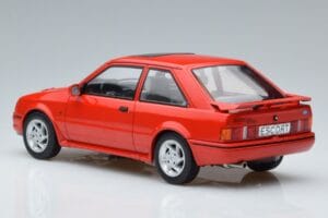 Ford Escort Mk4 RS Turbo S Punainen MCG 1:18 MCG18273 Metalli — kuva 5 / 6