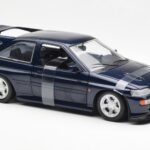 Ford Escort RS Cosworth Sininen Metallic UT Models 1:18 180082101-R1 - image 6 of 6