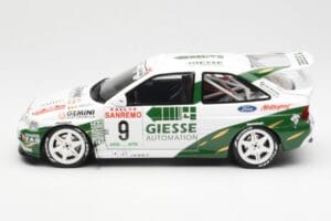 Ford Escort RS Cosworth B. Thiry / S. Prevot Rally San Remo 1994 Otto 1:18 OT1038 Hartsi — kuva 3 / 6