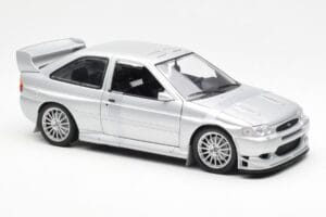 Ford Escort RS Cosworth Katumalli Hopea UT Models 1:18 22706 Metalli — kuva 6 / 6