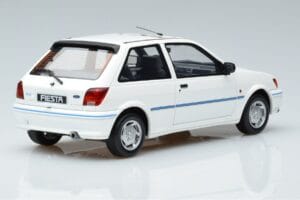 Ford Fiesta Mk3 XR2i Otto 1:18 OT967 Hartsi — kuva 2 / 6