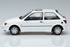 Ford Fiesta Mk3 XR2i Otto 1:18 OT967 Hartsi — kuva 3 / 6