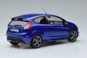 Ford Fiesta ST Mk7 Sininen Otto 1:18 OT403 Hartsi — kuva 2 / 6