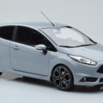 Ford Fiesta ST2000 Harmaa Otto 1:18 - image 4 of 6