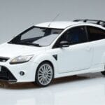 Ford Focus RS Mk2 Valkoinen Otto 1:18 OT977 Hartsi