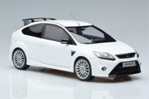 Ford Focus RS Mk2 Valkoinen Otto 1:18 OT977 Hartsi — kuva 4 / 6