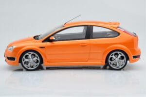 Ford Focus Mk2 ST 2.5 Electric Oranssi Otto 1:18 OT961 Hartsi — kuva 3 / 6