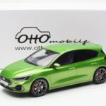 Ford Focus Mk5 ST Phase 2 Mean Vihreä Otto 1:18 OT450 - image 6 of 6