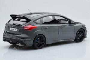 Ford Focus RS Mk3 Stealth Harmaa Otto 1:18 OT779 Hartsi — kuva 2 / 6