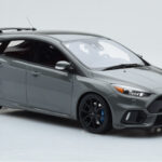 Ford Focus RS Mk3 Stealth Harmaa Otto 1:18 - image 4 of 6
