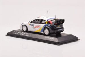 Ford Focus RS WRC #4 M. Martin / M. Park Neste Rally Finland Winners 2003 Minichamps 1:43 400038304 Metalli — kuva 3 / 4