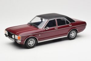 Ford Granada Mk1 Metallinen Tummanpunainen Matta Musta MCG 1:18 MCG18393