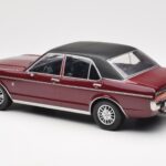 Ford Granada Mk1 Metallinen Tummanpunainen Matta Musta MCG 1:18 MCG18393 - image 5 of 6