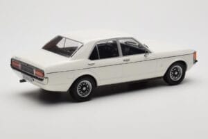 Ford Granada Mk1 Valkoinen MCG 1:18 MCG18395 Metalli — kuva 2 / 6