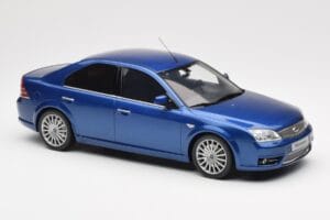 Ford Mondeo ST220 Performance Sininen Otto 1:18 OT448 Hartsi — kuva 4 / 6