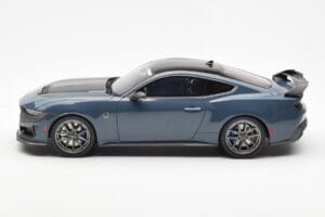 Ford Mustang Dark Horse Vapor Sininen Metallic GT Spirit 1:18 GT454 Hartsi — kuva 3 / 6