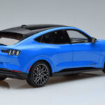 Ford Mustang Mach-E GT Performance Sininen Otto 1:18 OT414 Hartsi - image 2 of 6