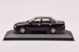 Ford Scorpio Musta Minichamps 1:43