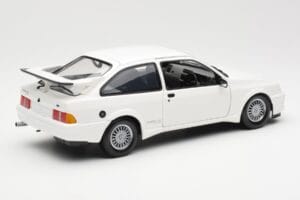 Ford Sierra RS RHD Valkoinen Minichamps 1:18 150084070 Metalli — kuva 3 / 8