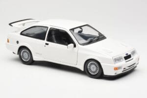 Ford Sierra RS RHD Valkoinen Minichamps 1:18 150084070 Metalli — kuva 6 / 8