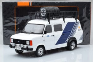 Ford Transit Mk2 Van Team Ford Rally Assistance IXO 1:18 18RMC058XE Metalli — kuva 6 / 6