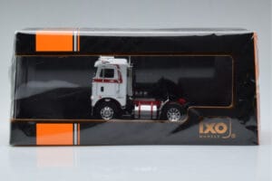 Freightliner COE Valkoinen IXO 1:43 TR128 Metalli — kuva 6 / 6
