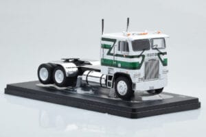 Freightliner FLA Valkoinen Vihreä IXO 1:43 TR149 Metalli — kuva 3 / 4