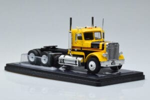 Freightliner FLC120 64T Keltainen IXO 1:43 TR116 Metalli — kuva 4 / 6