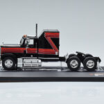GMC General Punainen Musta IXO 1:43 TR102 - image 3 of 6