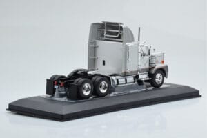 GMC General SBFA Hopea IXO 1:43 TR166 Metalli — kuva 2 / 6