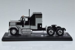GMC General Hopea Musta IXO 1:43 TR117 Metalli — kuva 3 / 6