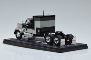 GMC General Hopea Musta IXO 1:43 TR117 Metalli — kuva 5 / 6