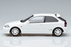Honda Civic Type R EK9 Valkoinen Otto 1:18 OT264 Hartsi — kuva 3 / 7