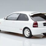 Honda Civic Type R EK9 Valkoinen Otto 1:18 OT264 Hartsi - image 5 of 7