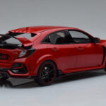 Honda Civic Type R GT FK8 Euro Spec Punainen Otto 1:18 - image 2 of 6