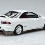 Honda Integra DC2 Euro Spec Valkoinen Otto 1:18 OT974 Hartsi - image 2 of 6