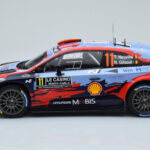 Hyundai i20 Coupe WRC #11 T. Neuville / N. Gilsoul Rally Monte Carlo 2020 IXO 1:18 - image 3 of 6