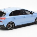 Hyundai i30 N Vaaleansininen Otto 1:18 OT425 - image 2 of 6