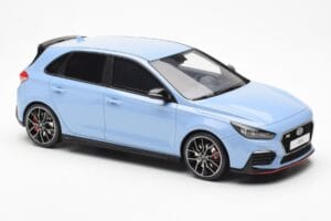 Hyundai i30 N Vaaleansininen Otto 1:18 OT425 Hartsi — kuva 4 / 6
