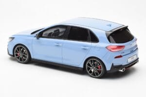 Hyundai i30 N Vaaleansininen Otto 1:18 OT425 Hartsi — kuva 5 / 6