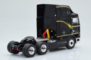 International Eagle Cabover Musta IXO 1:43 TR169 Metalli — kuva 2 / 5