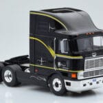 International Eagle Cabover Musta IXO 1:43 - image 3 of 5