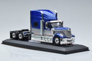 International Lonestar Sininen IXO 1:43 TR118 Metalli — kuva 4 / 6
